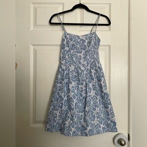 Lilly Pulitzer White and Blue Sand Dollar Dress size 0